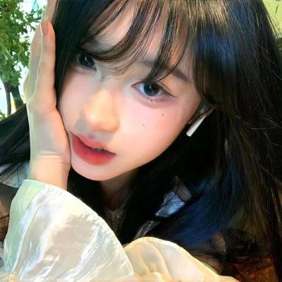 我才不要和人类恋爱呢 海报
